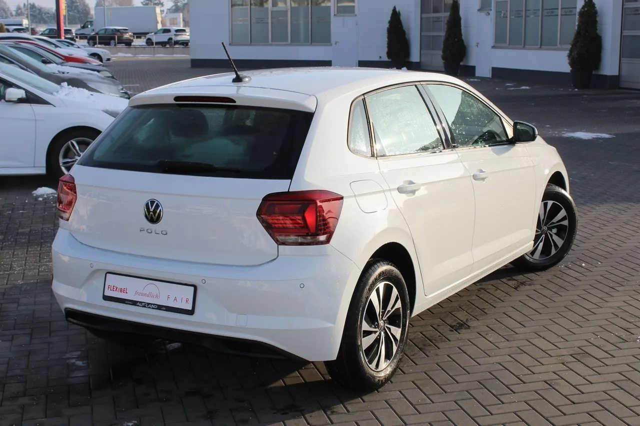 Volkswagen Polo 1.0 TSI Sitzheizung Bluetooth...  Image 4