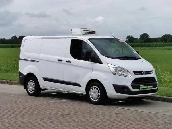 Ford Transit Image 4