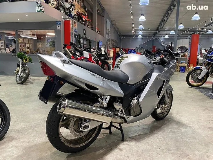 Honda CBR Image 5